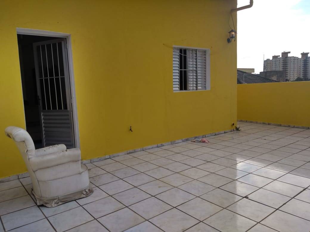 Sobrado à venda com 3 quartos, 130m² - Foto 4