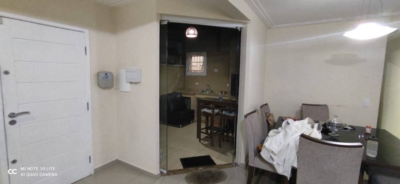 Sobrado à venda com 3 quartos, 134m² - Foto 2