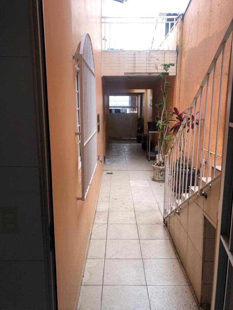 Casa à venda e aluguel com 3 quartos - Foto 2