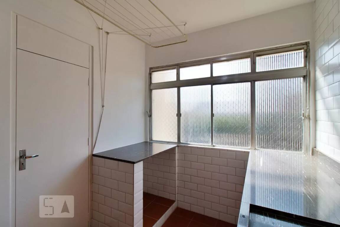 Apartamento para alugar com 2 quartos, 72m² - Foto 85