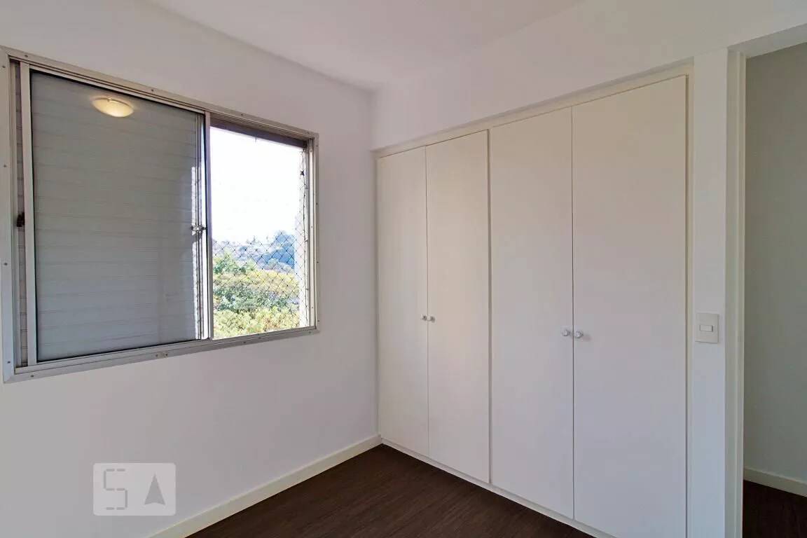 Apartamento para alugar com 2 quartos, 72m² - Foto 14