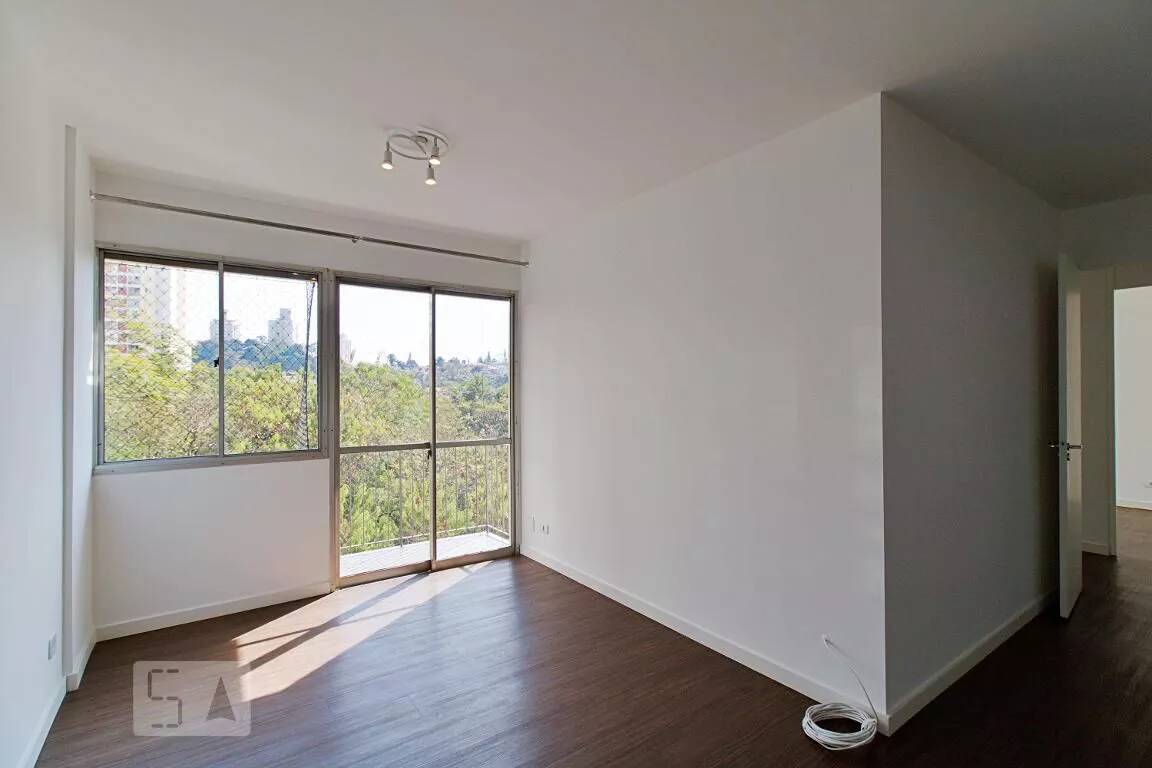 Apartamento para alugar com 2 quartos, 72m² - Foto 42