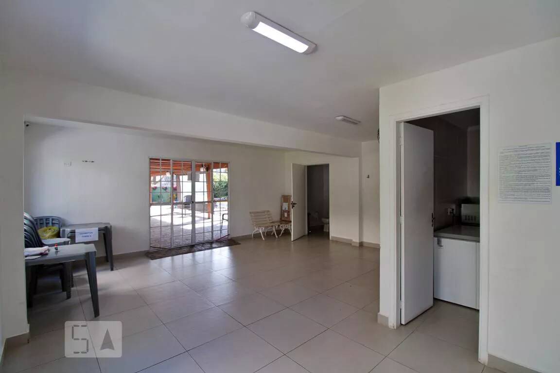 Apartamento para alugar com 2 quartos, 72m² - Foto 106