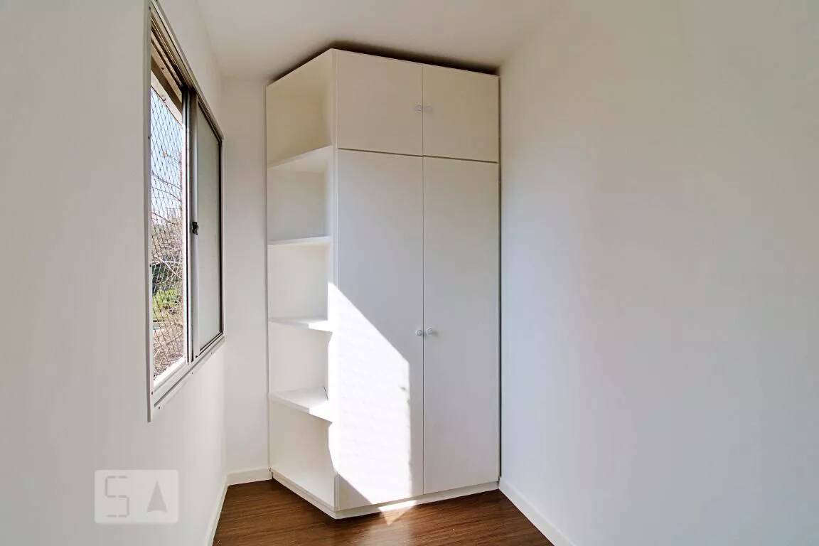 Apartamento para alugar com 2 quartos, 72m² - Foto 48