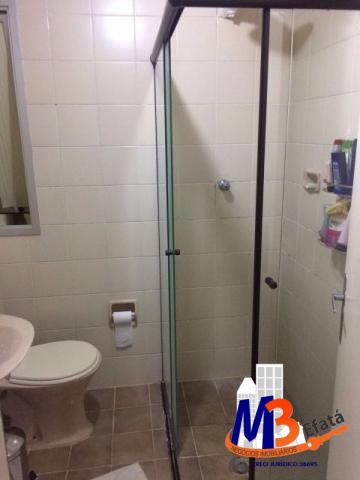 Apartamento para alugar com 2 quartos, 72m² - Foto 12