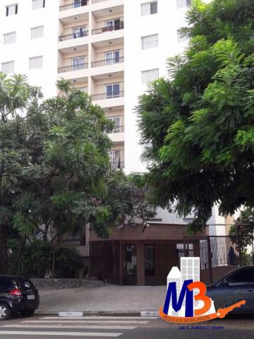 Apartamento para alugar com 2 quartos, 72m² - Foto 13