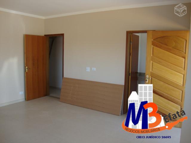 Casa à venda com 3 quartos, 117m² - Foto 11