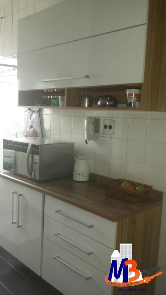 Apartamento para alugar com 2 quartos, 60m² - Foto 11