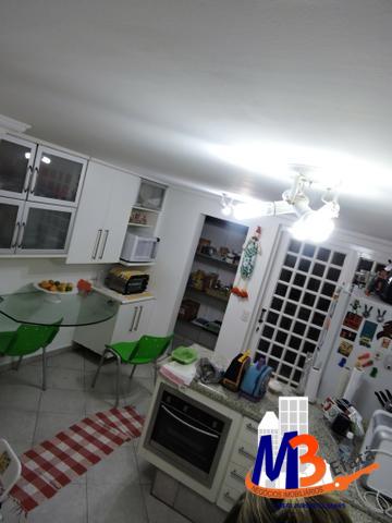 Sobrado à venda e aluguel com 3 quartos, 170m² - Foto 4