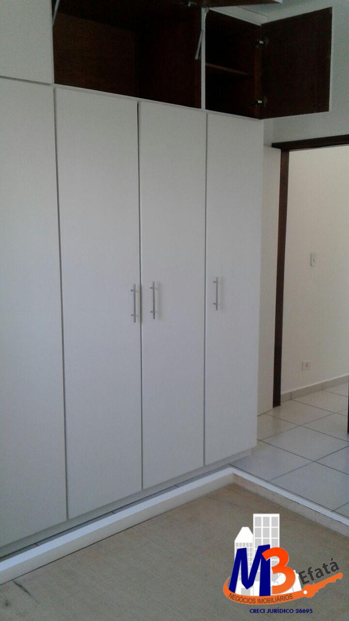 Casa para alugar com 2 quartos, 120m² - Foto 2