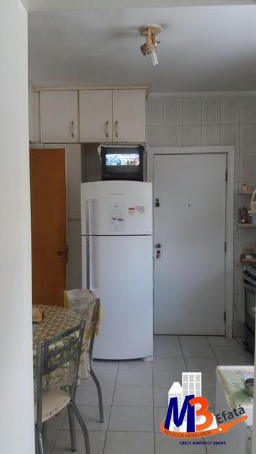 Apartamento à venda com 3 quartos, 130m² - Foto 4