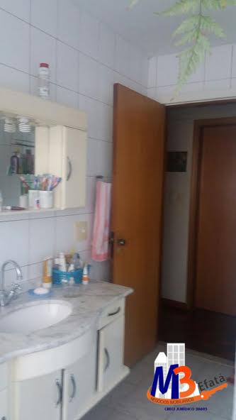 Apartamento à venda com 3 quartos, 130m² - Foto 8