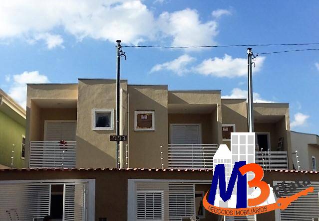 Sobrado à venda com 2 quartos, 65m² - Foto 1