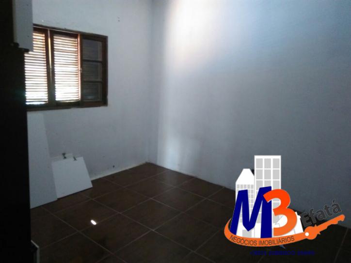 Casa para alugar com 2 quartos, 65m² - Foto 5