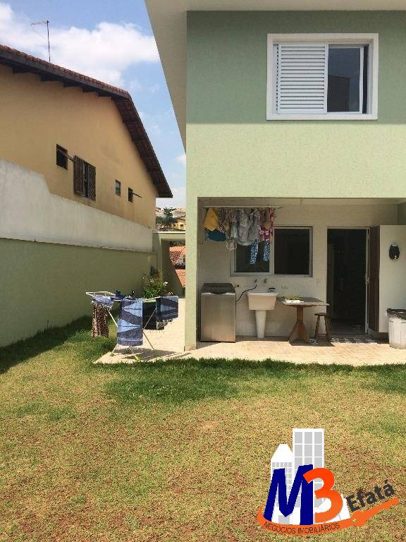 Sobrado à venda com 3 quartos, 170m² - Foto 2