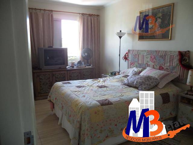 Apartamento à venda com 2 quartos, 70m² - Foto 6