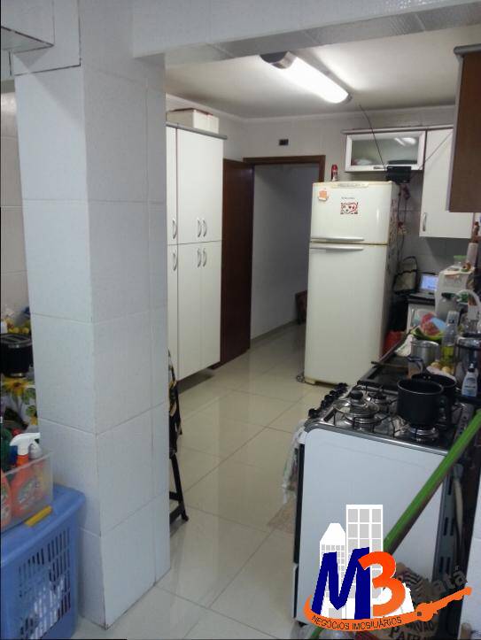 Sobrado à venda com 2 quartos, 145m² - Foto 10