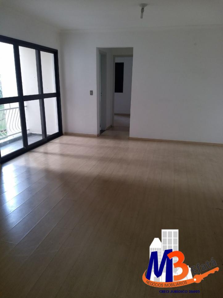 Apartamento para alugar com 2 quartos, 65m² - Foto 13