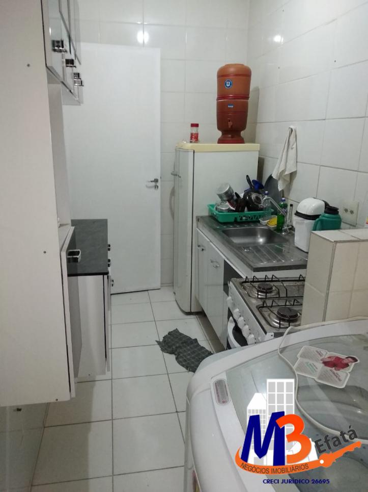 Apartamento à venda com 2 quartos, 43m² - Foto 2