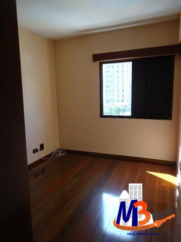 Apartamento à venda com 3 quartos, 110m² - Foto 2