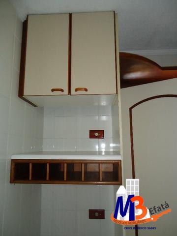 Apartamento à venda com 3 quartos, 110m² - Foto 17