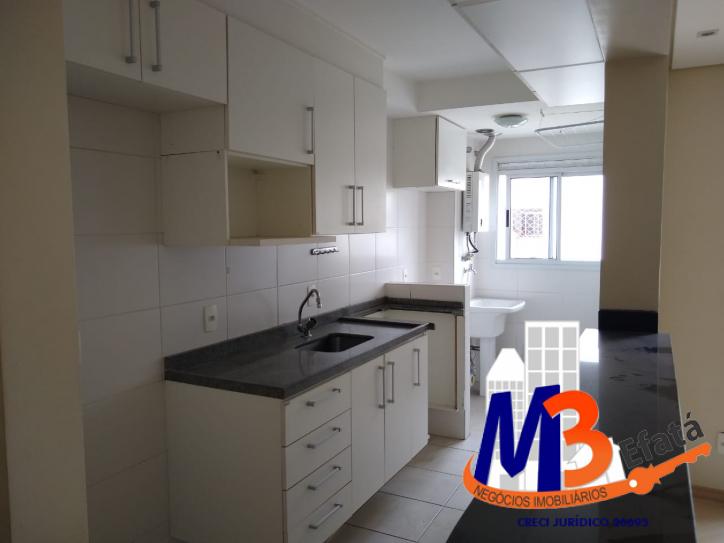 Apartamento à venda com 2 quartos, 55m² - Foto 2