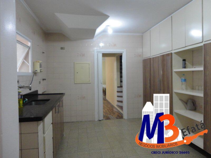 Sobrado à venda com 3 quartos, 156m² - Foto 1