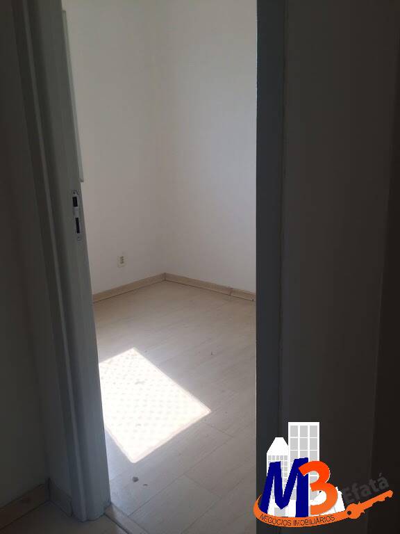 Apartamento à venda com 3 quartos, 66m² - Foto 21