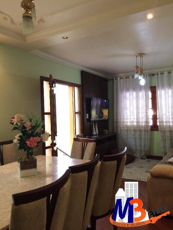 Casa à venda com 3 quartos, 140m² - Foto 5