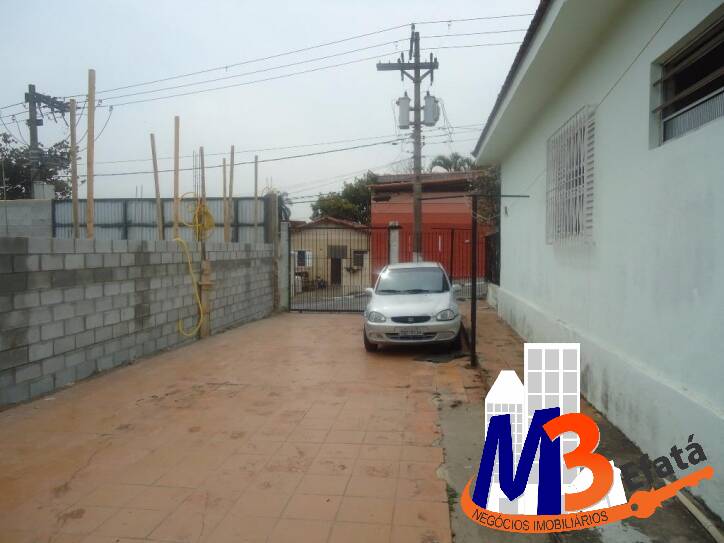 Casa à venda com 3 quartos, 120m² - Foto 23