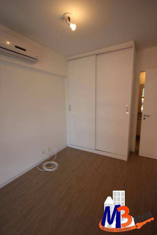 Apartamento para alugar com 1 quarto, 57m² - Foto 8