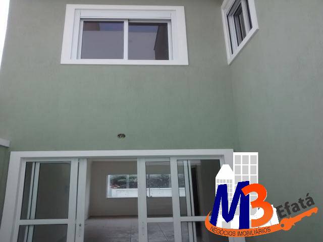 Sobrado à venda com 3 quartos, 100m² - Foto 1