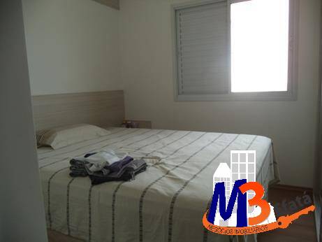 Apartamento à venda com 2 quartos, 95m² - Foto 12