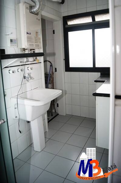 Apartamento para alugar com 3 quartos, 86m² - Foto 18