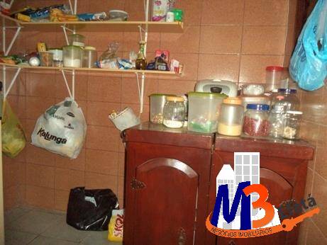 Sobrado à venda com 4 quartos, 300m² - Foto 19